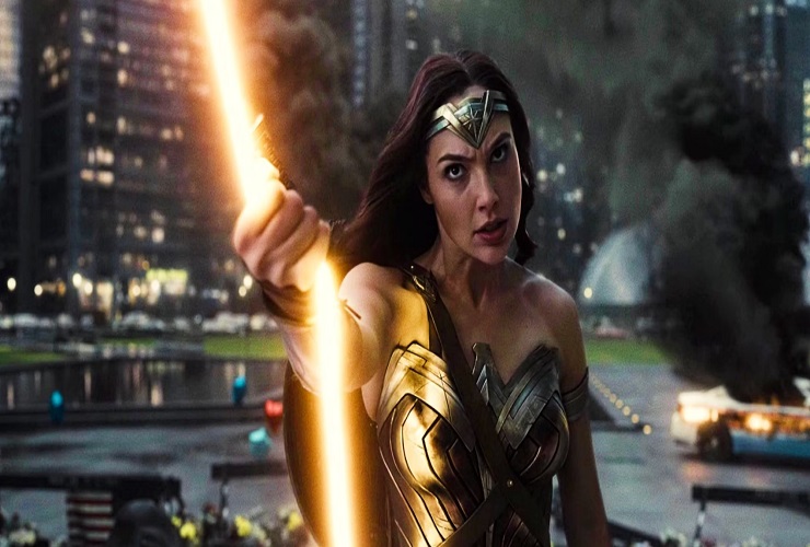 Галь Гадот спасает Бэтмена Бена Аффлека