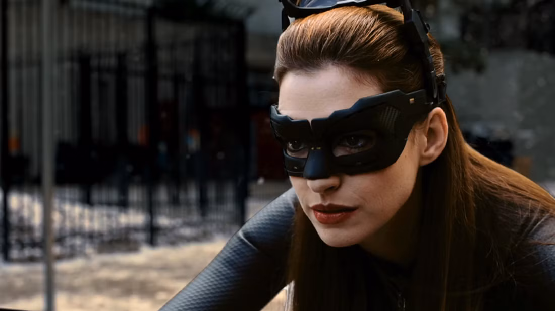 Энн Хэтэуэй как Женщина-кошка / Anne Hathaway As Catwoman