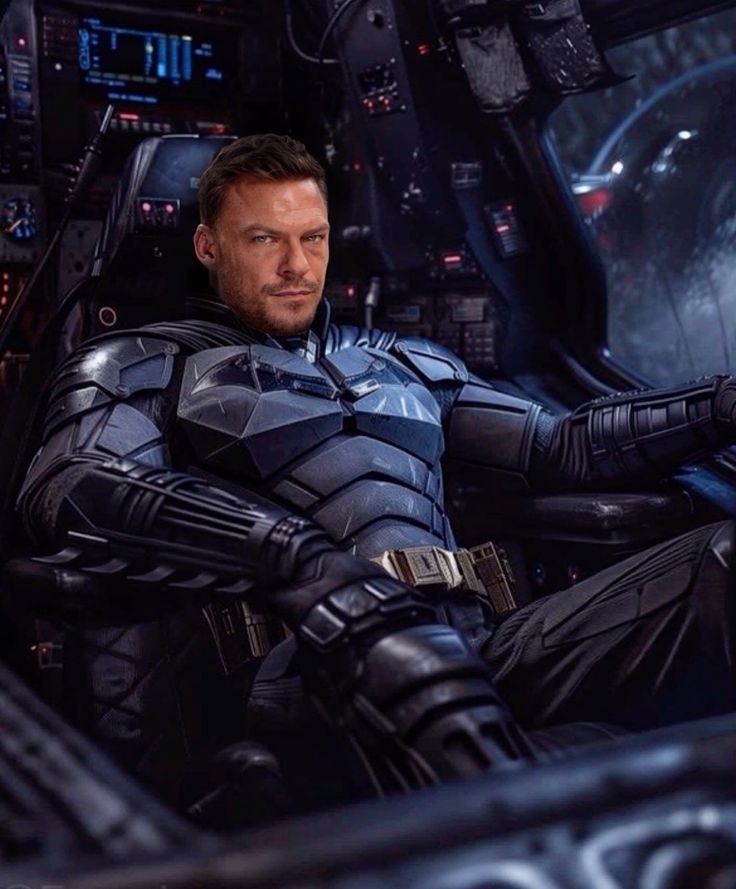 Alan Ritchson DC batman