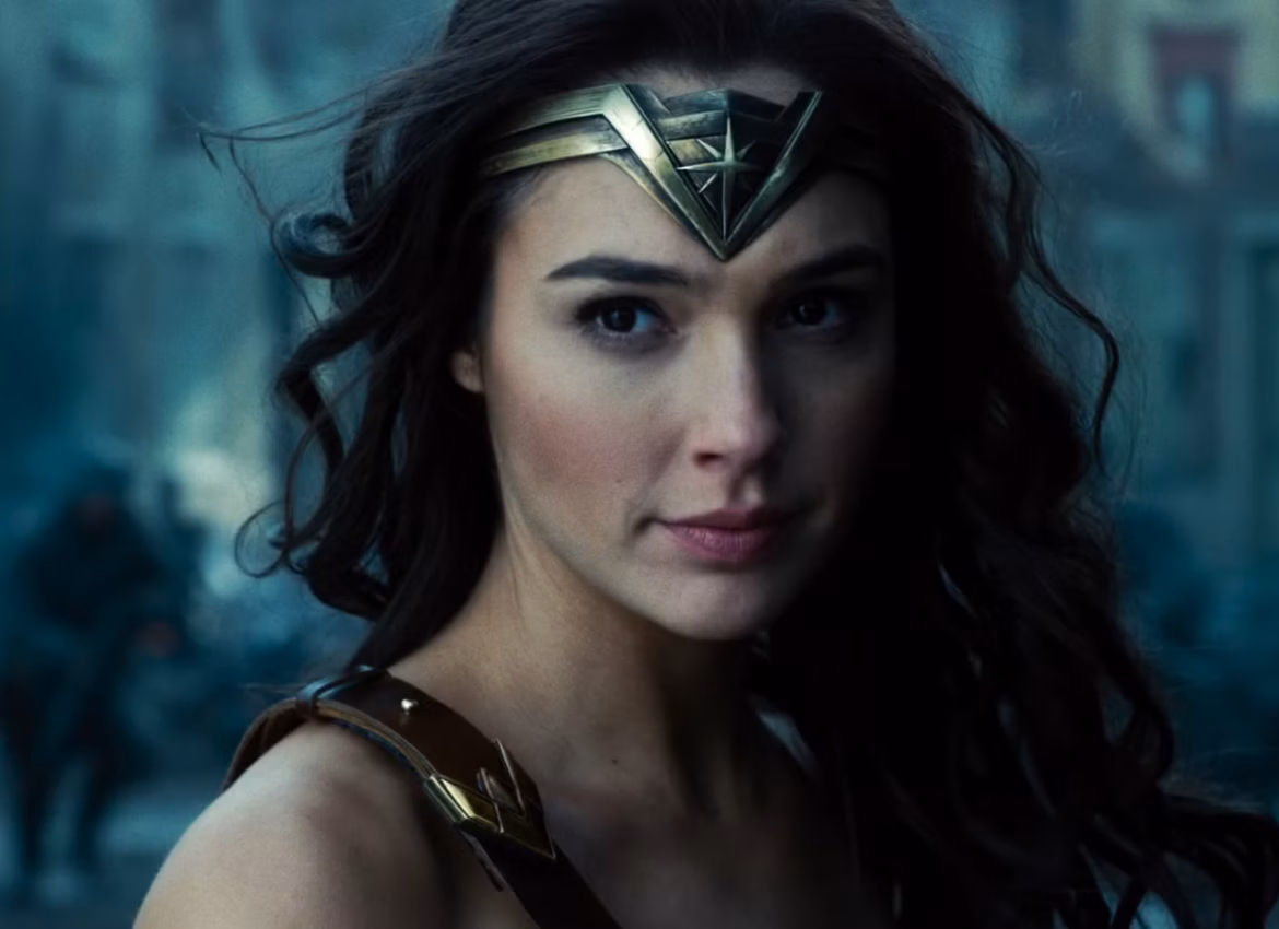 Gal Gadot Wonder Woman DCU